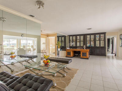 390 French Royale Circle, Atlantis, FL 33462