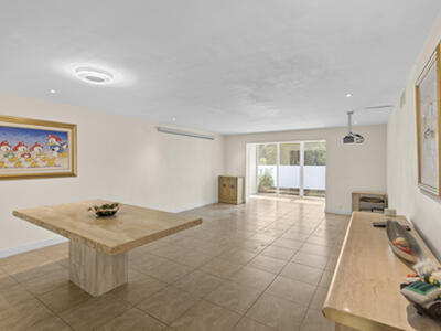 300 NE 26th Avenue, Boynton Beach, FL 33435