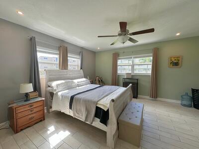 300 NE 26th Avenue, Boynton Beach, FL 33435