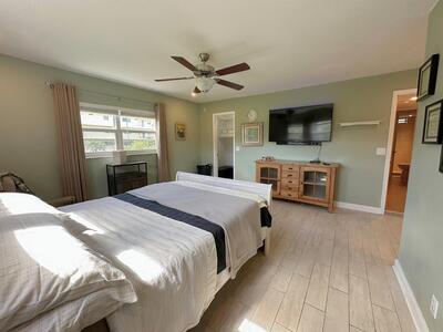 300 NE 26th Avenue, Boynton Beach, FL 33435
