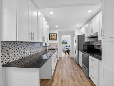 830 Greensward Court, Delray Beach, FL 33445