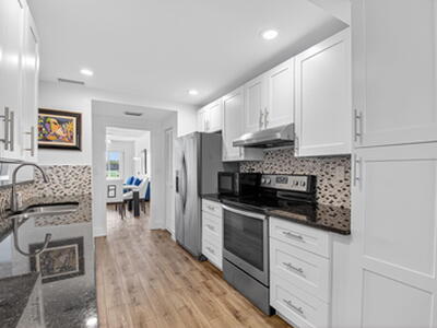 830 Greensward Court, Delray Beach, FL 33445