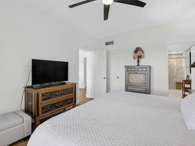 830 Greensward Court, Delray Beach, FL 33445