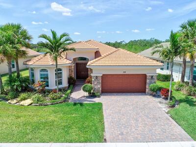 518 Carrara Court
