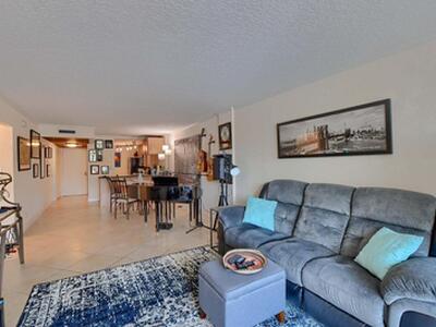 3 Royal Palm Way, Boca Raton, FL 33432
