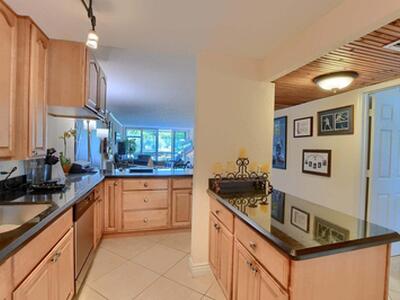 3 Royal Palm Way, Boca Raton, FL 33432