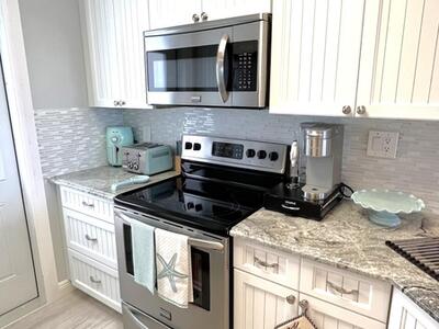 698 NE Spanish River Boulevard, Boca Raton, FL 33431