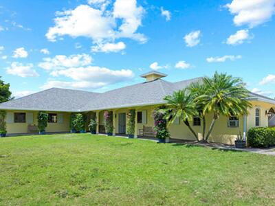 14466 Laurel Trail, Wellington, FL 33414