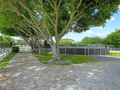 14466 Laurel Trail, Wellington, FL 33414