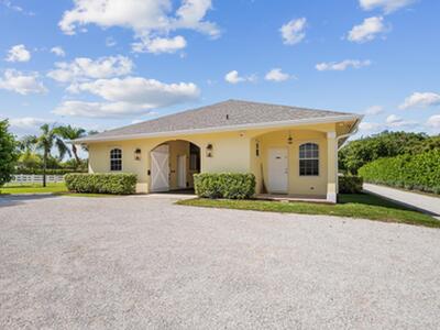 14466 Laurel Trail, Wellington, FL 33414