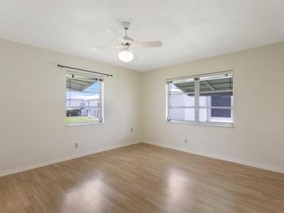 127 E Leisureville Boulevard, Boynton Beach, FL 33426