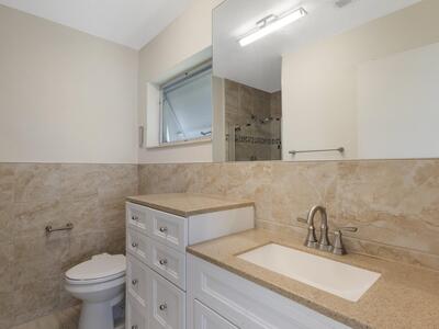 127 E Leisureville Boulevard, Boynton Beach, FL 33426