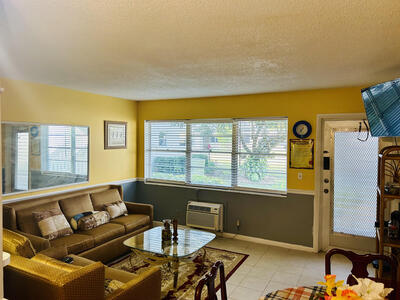 137 Bedford F, West Palm Beach, FL 33417