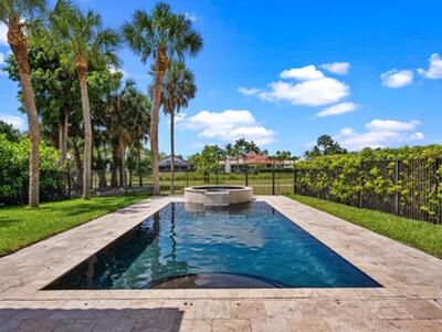 2911 Twin Oaks Way, Wellington, FL 33414