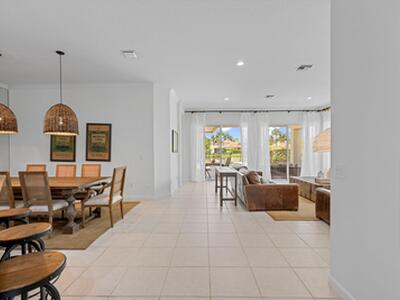 2911 Twin Oaks Way, Wellington, FL 33414