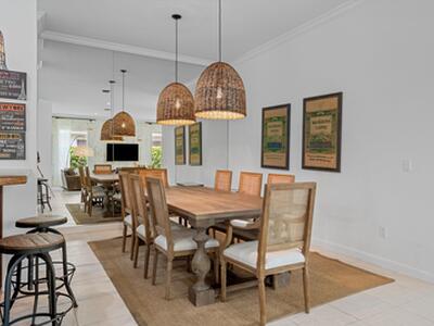 2911 Twin Oaks Way, Wellington, FL 33414