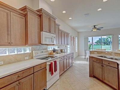 10655 La Strada, West Palm Beach, FL 33401