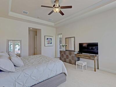 10655 La Strada, West Palm Beach, FL 33401