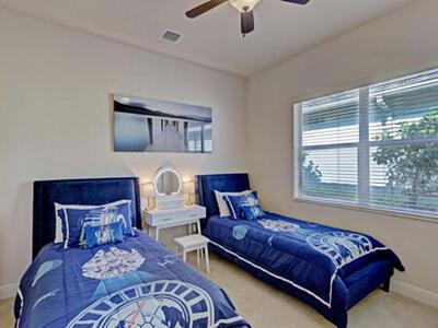10655 La Strada, West Palm Beach, FL 33401