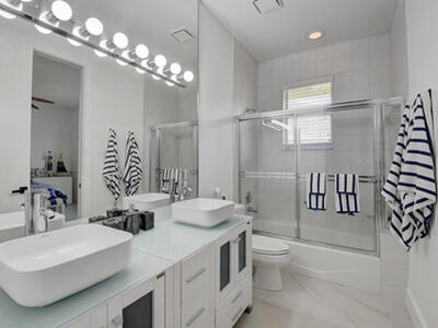 8320 Desmond Drive, Boynton Beach, FL 33472