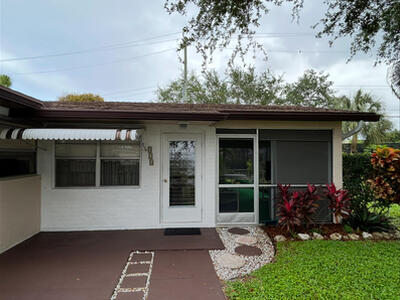 424 SW Natura Avenue, Deerfield Beach, FL 33441