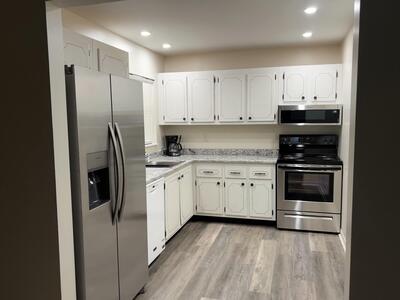 424 SW Natura Avenue, Deerfield Beach, FL 33441