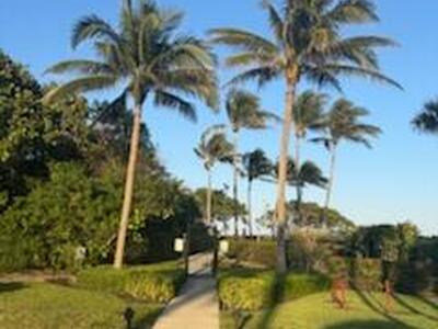 401 Ocean Bluffs Boulevard, Jupiter, FL 33477
