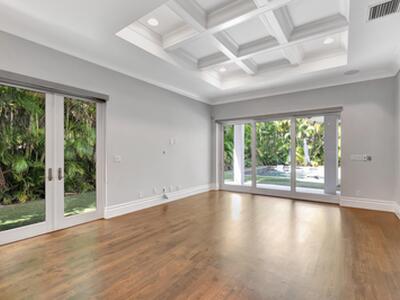 200 NW 10th Street NW, Boca Raton, FL 33432