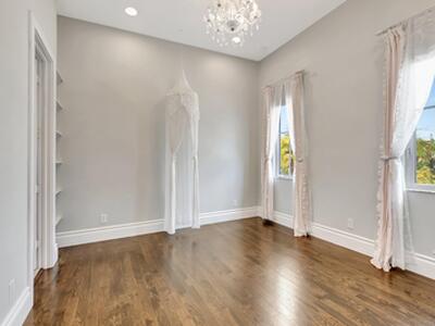 200 NW 10th Street NW, Boca Raton, FL 33432