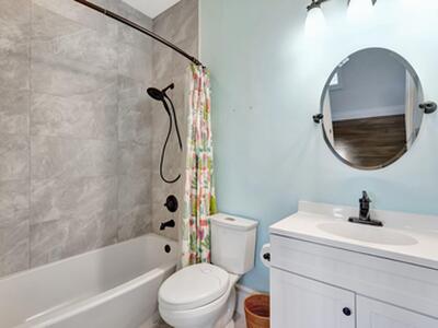 200 NW 10th Street NW, Boca Raton, FL 33432