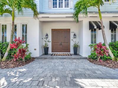 200 NW 10th Street NW, Boca Raton, FL 33432