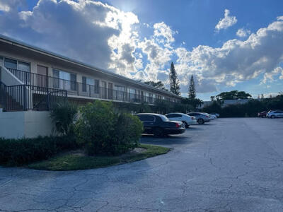 2309 S Federal Highway, Boynton Beach, FL 33435