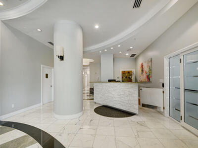 600 S Dixie Highway, West Palm Beach, FL 33401