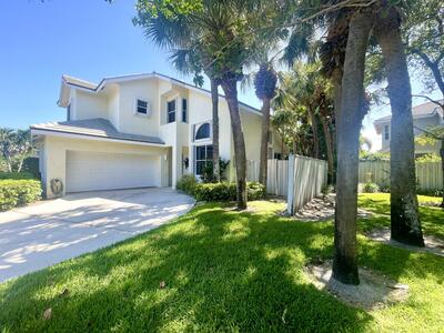 2033 Staysail Lane