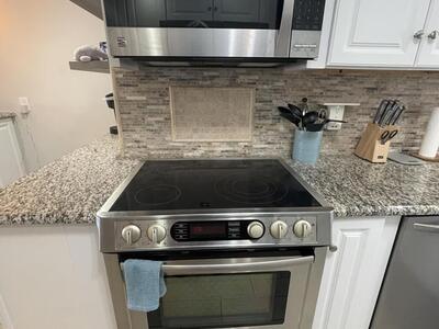 410 Wilma Circle Circle, Riviera Beach, FL 33404