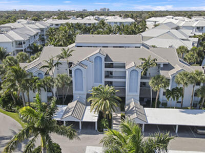 144 Bay Colony Drive N