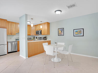 3201 SE Guinevere Lane, Port Saint Lucie, FL 34952