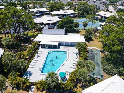 3201 SE Guinevere Lane, Port Saint Lucie, FL 34952