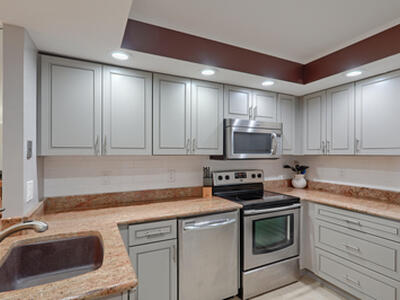 2800 N Ocean Drive, Singer Island, FL 33404