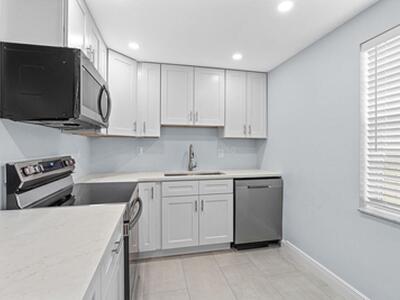 221 Normandy E, Delray Beach, FL 33484