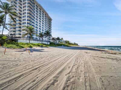 2066 N Ocean Boulevard, Boca Raton, FL 33431