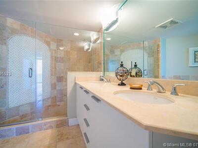 16699 Collins Avenue, Sunny Isles Beach, FL 33160