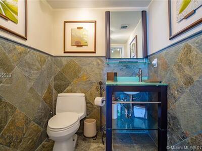 16699 Collins Avenue, Sunny Isles Beach, FL 33160