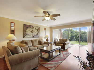 1600 NE Dixie Highway, Jensen Beach, FL 34957