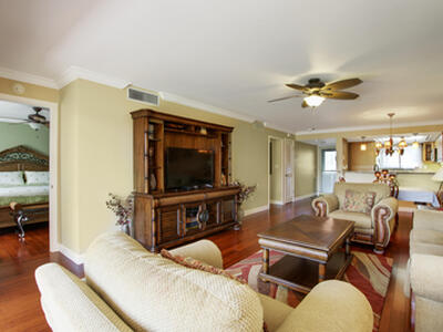 1600 NE Dixie Highway, Jensen Beach, FL 34957