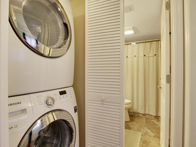 1600 NE Dixie Highway, Jensen Beach, FL 34957