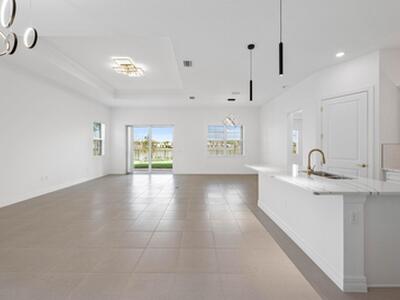 10393 Northbrook Circle, Palm Beach Gardens, FL 33412