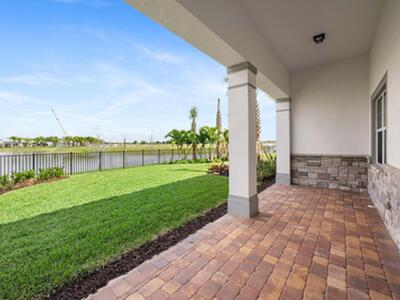 10393 Northbrook Circle, Palm Beach Gardens, FL 33412