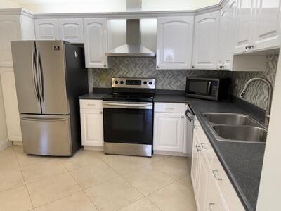 9256 Sabal Ridge Circle, Boca Raton, FL 33428