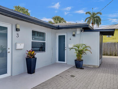 220 Walton Boulevard, West Palm Beach, FL 33405